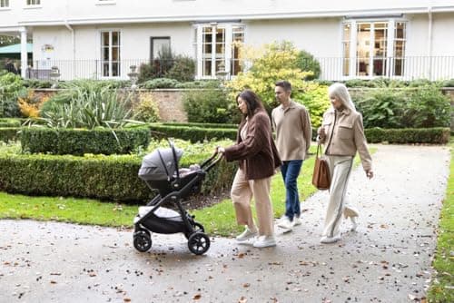Joie Sprint™ - Siège Auto Bébé ISOFIX Sécurité R129 i-Size Harnais 3 Points Têtière Tri-Protect™ Sécurité+ Dès la Naissa